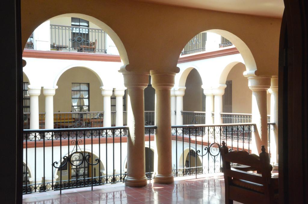 Hotel Los Monteros Ciudad Victoria Eksteriør bilde