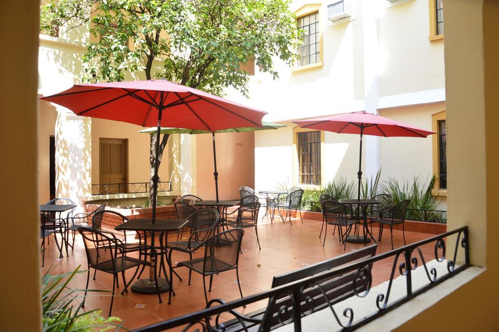 Hotel Los Monteros Ciudad Victoria Eksteriør bilde
